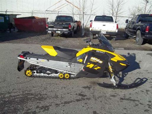 2009 Ski-Doo MX Z  Renegade Rotax 1200 4-TEC
