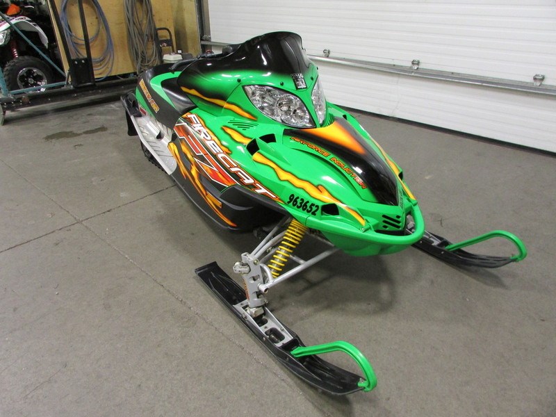 Arctic Cat F7 Firecat™ 2005 Used Snowmobile for Sale in Dorchester