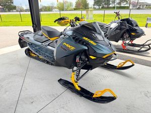 Ski-Doo MXZ XRS 850 E TEC Snowmobiles for Sale in Canada - Page 1